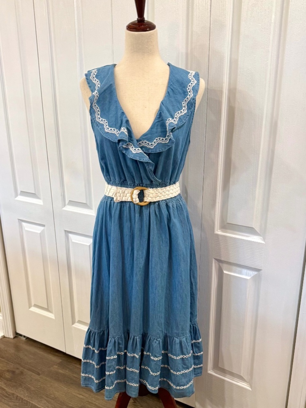 Woman's Size Lg Midi Dress by Cupio, 100% Cotton Denim Ruffled & Embroidered